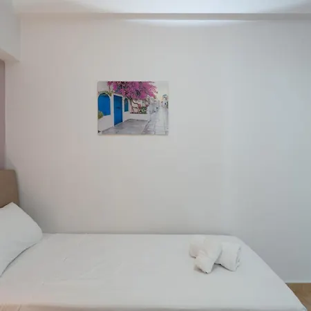 Metaxourgio 2nd Floor Apartment Athens